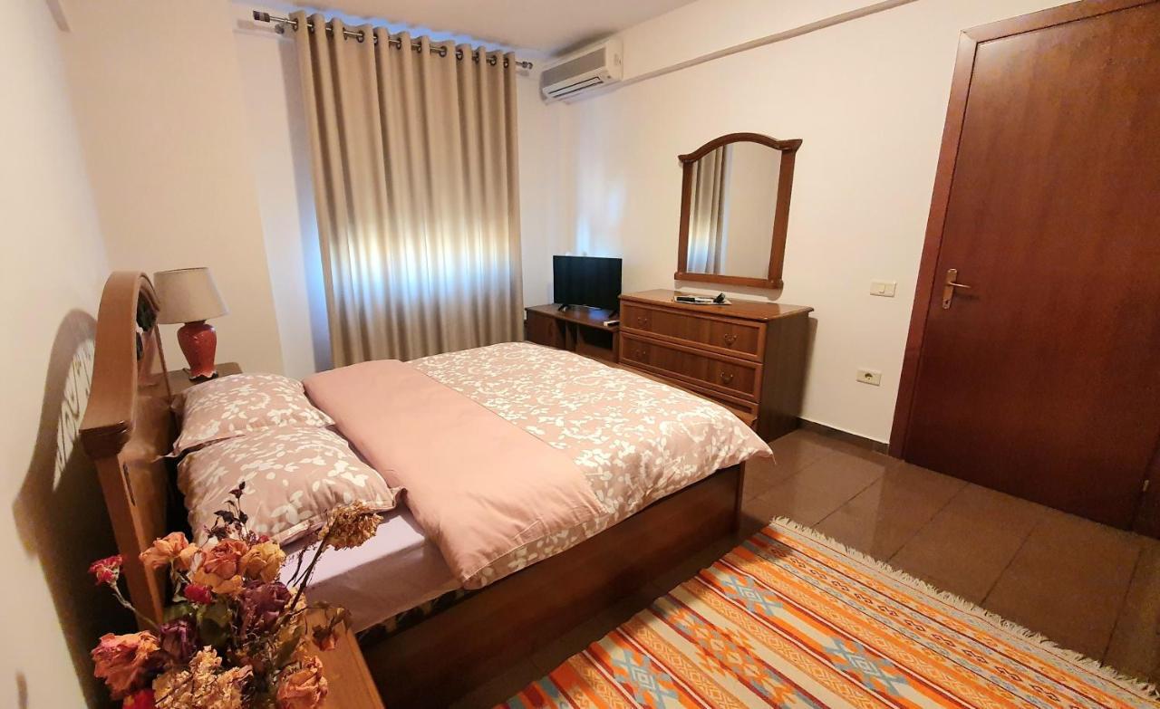 Star Apartment Tirana Kültér fotó