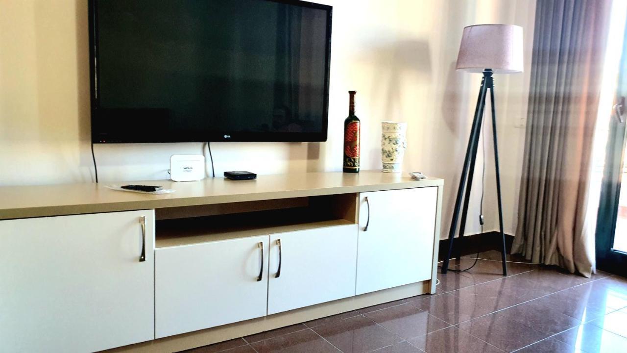 Star Apartment Tirana Kültér fotó
